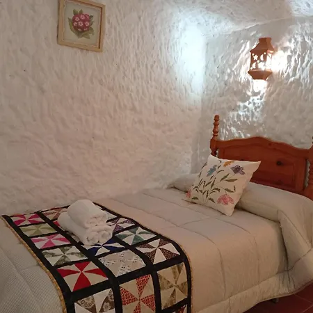 Casas Cuevas Elvira 度假居 Hinojares
